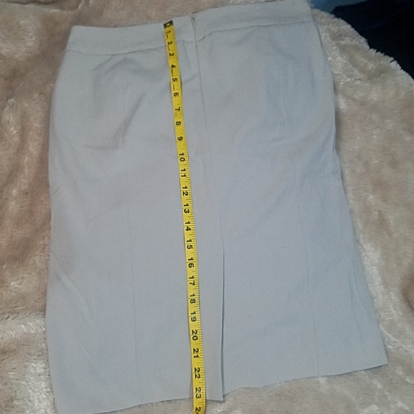 Calvin Klein skirt - Picture 4 of 7